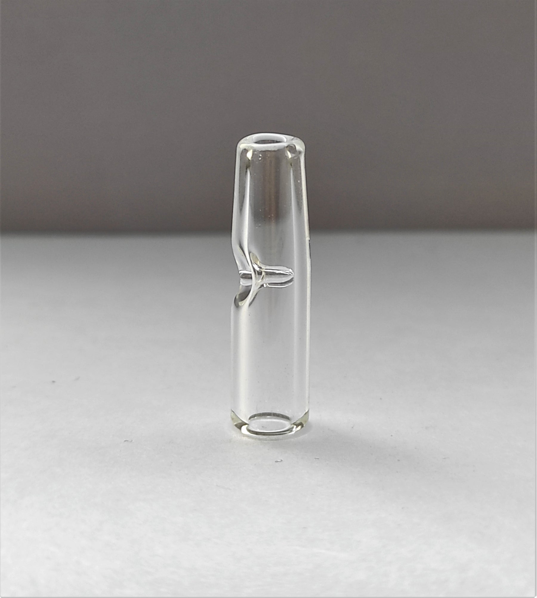 OutonTrip Re-useable Small Glass Filter Tip - Round Mouthpiece - 26mm