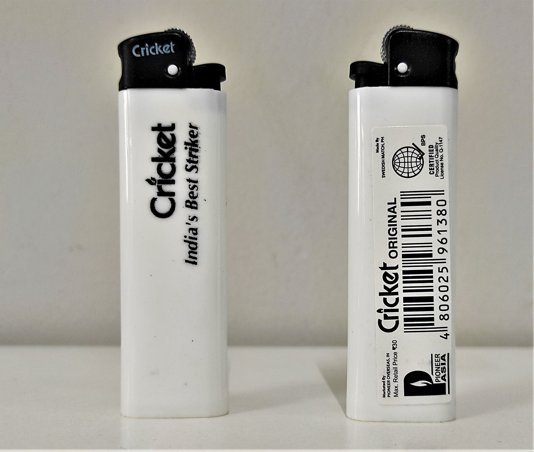 Cricket Disposable Lighters - Original