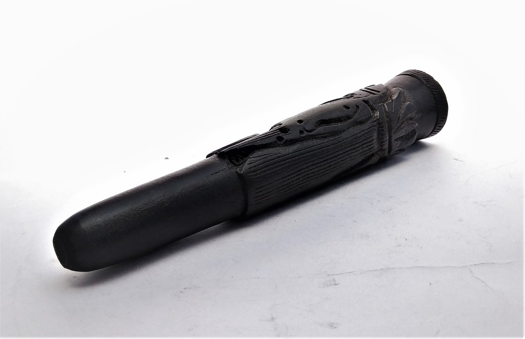 Ebony 6 inch Wood Chillum Man from China - Outontrip