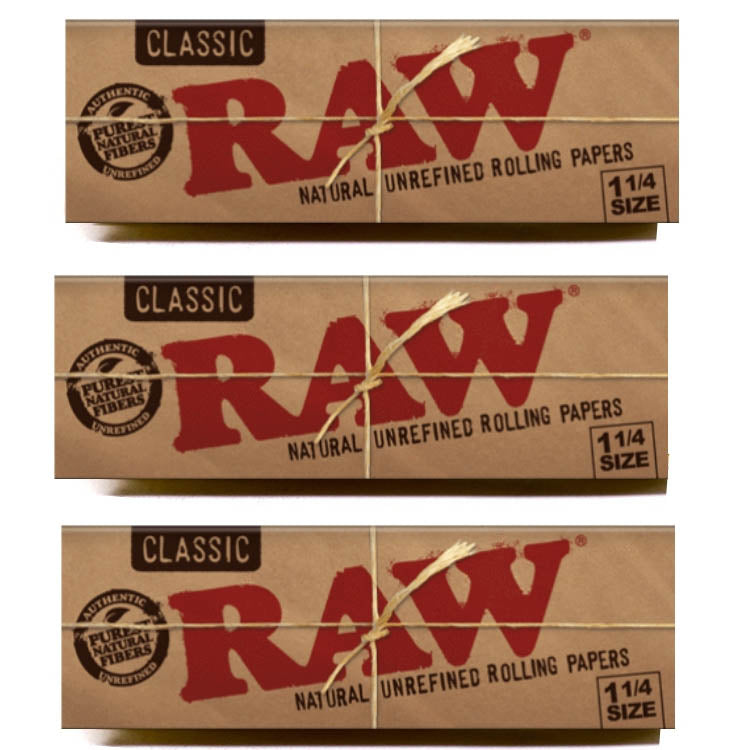 RAW Classic Rolling Paper 1 1/4 - 50 Leaves