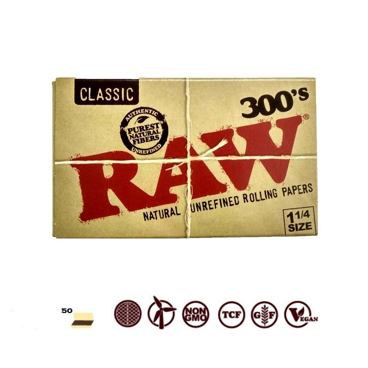 RAW CLASSIC 1 1/4 SIZE 300 LEAVES ROLLING PAPER
