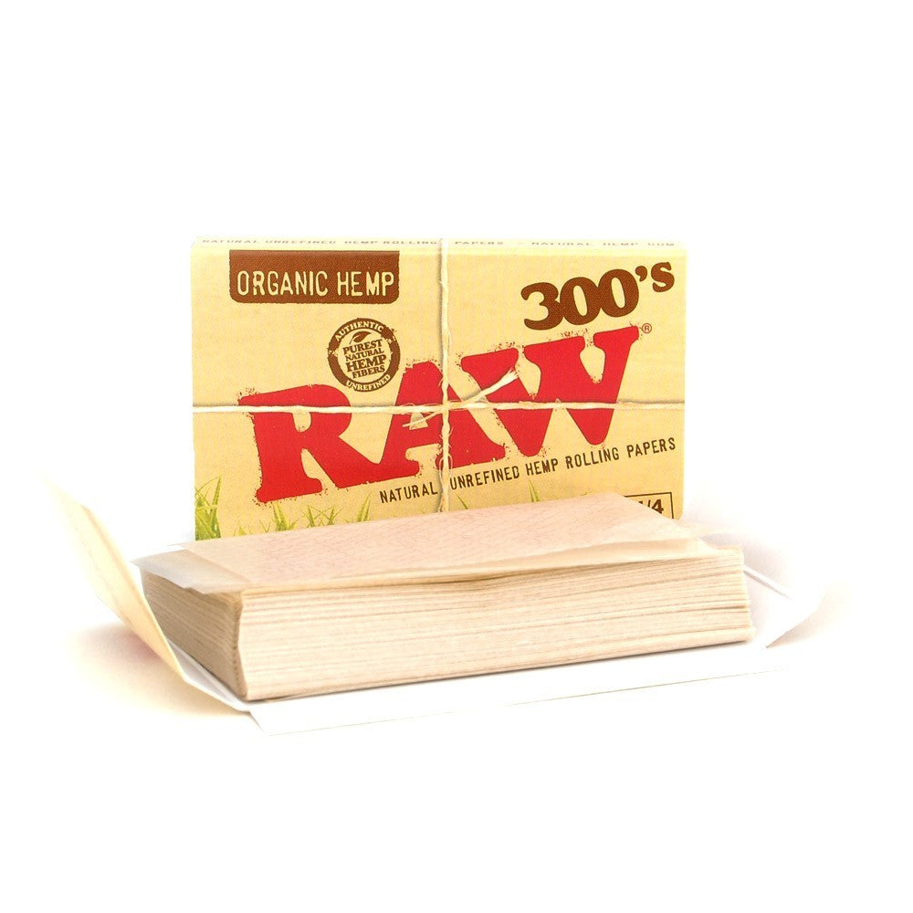 RAW Organic Rolling Paper 1 1/4 Size - 300 Leaves