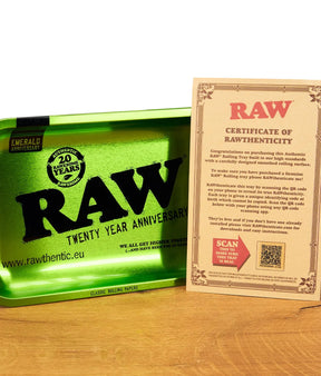 RAW EMERALD GREEN METAL ROLLING TRAY 20TH - Small