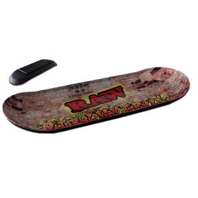 RAW SKATE TRAY GRAFFITTI 3 - METAL ROLLING TRAY WITH SKATEBOARD DESIGN, 42.5 CM X 15 CM