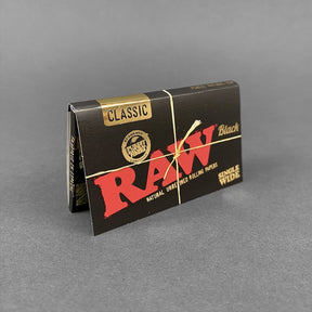 RAW Black Rolling Paper Single Wide - 100 Leaves