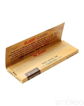 RAW Classic Rolling Paper 1 1/4 - 50 Leaves